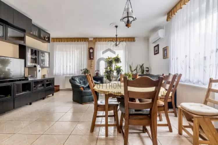 Budapest XI. kerületi eladó ikerház, H506229