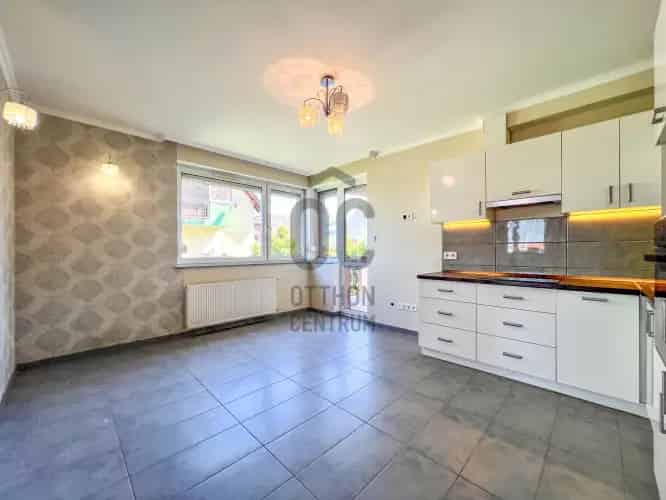 Szigetszentmiklósi eladó lakás, H504146