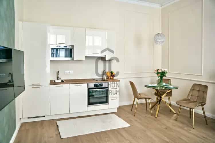 Budapest V. kerületi eladó lakás, H505544