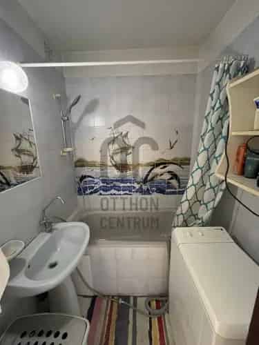 Debreceni eladó panel lakás, H506057