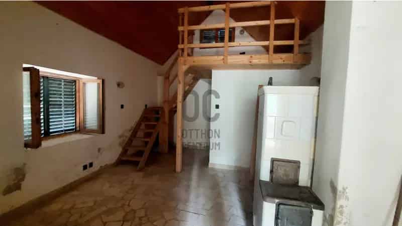 Lesencetomaji eladó nyaraló, NY012716