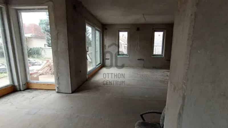 Budapest XVI. kerületi eladó újépítésű családi ház, U0048472