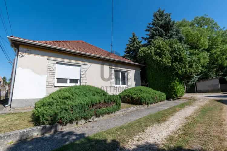 Sárkeresztesi eladó családi ház, H503999