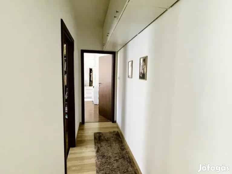 Eladó 3 szobás belvárosi felújított lakás - Pécs, Lakás - Jófogás Ingatlan