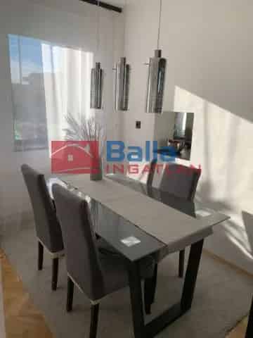 Pécs , Szőlő utca