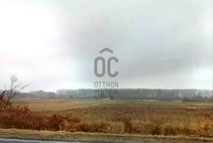 Debreceni eladó telek, T021814